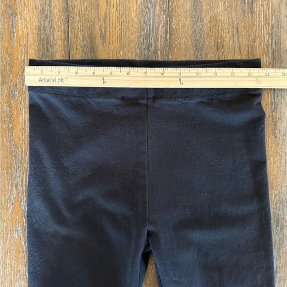 Lou & Grey / Loft Women’s Classic Black Leggings Size M - Picture 3 of 6